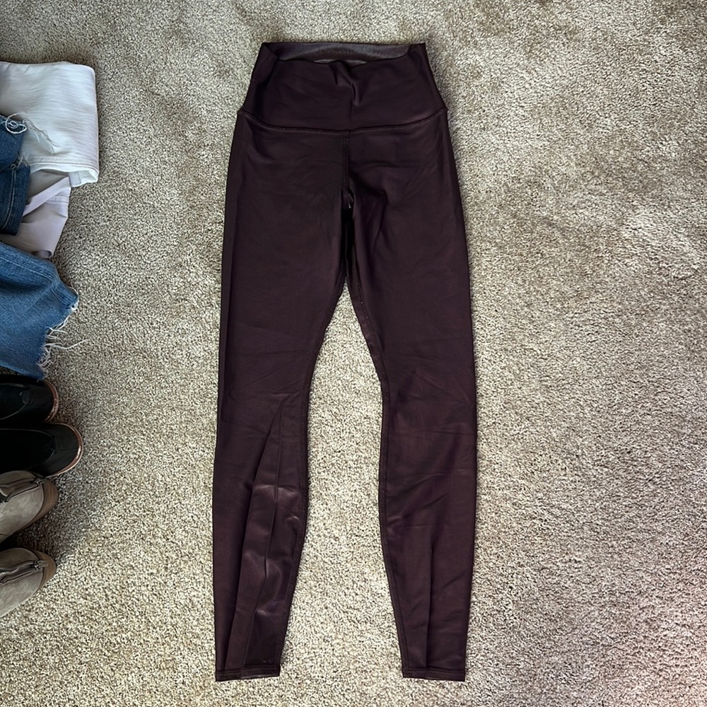 Alo Shimmery Ankle Leggings